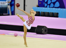 Avropa Oyunlarında bədii gimnastika üzrə topla hərəkətlər. Bakı, Azərbaycan, 21 iyun 2015